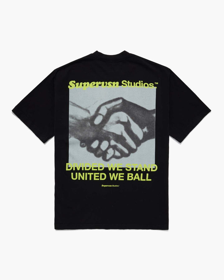 HANDSHAKE TEE