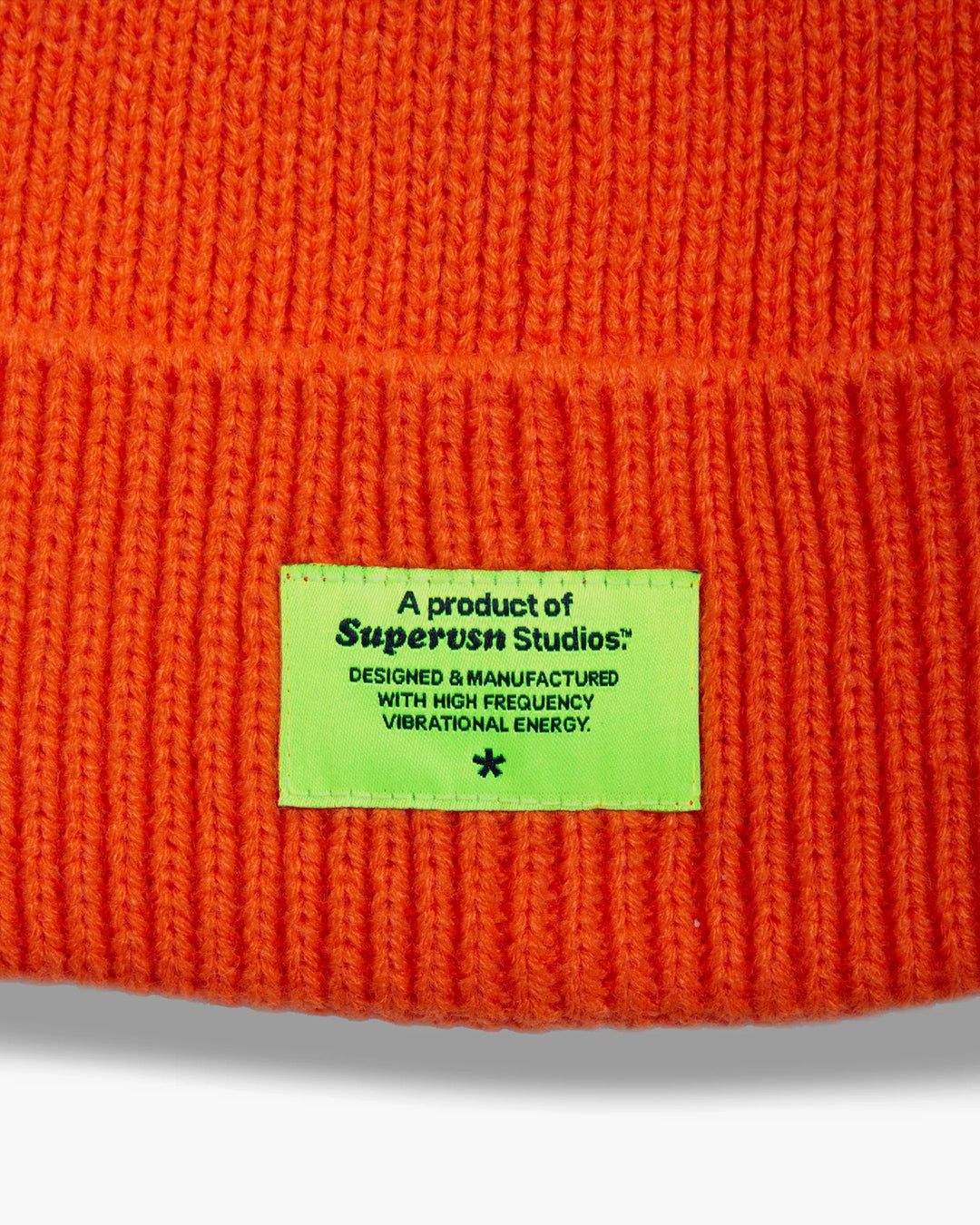 FREQUENCY RIBBED BEANIE