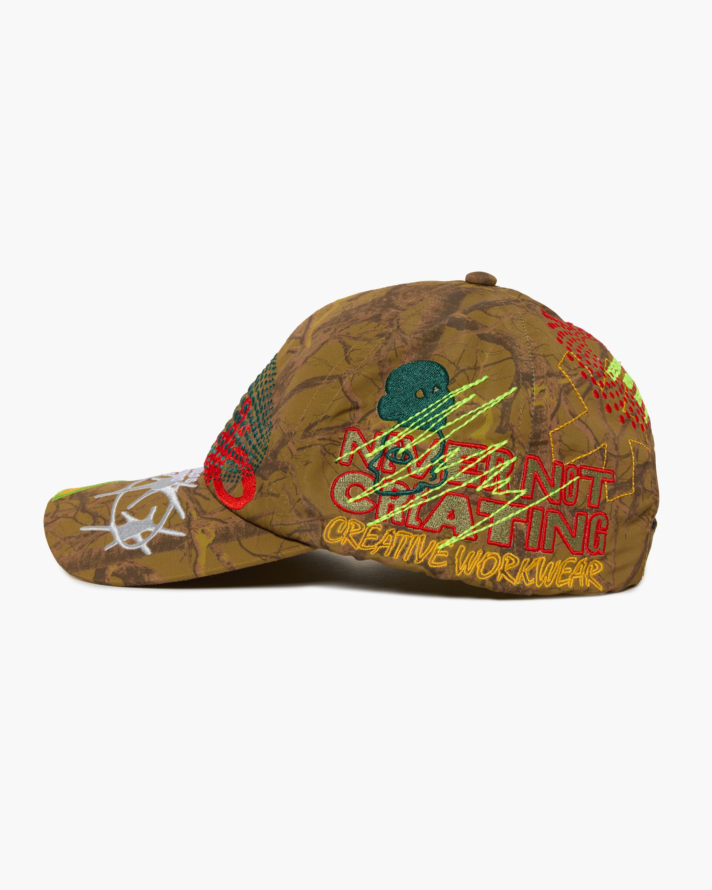 STUDIO COLLAGE HAT
