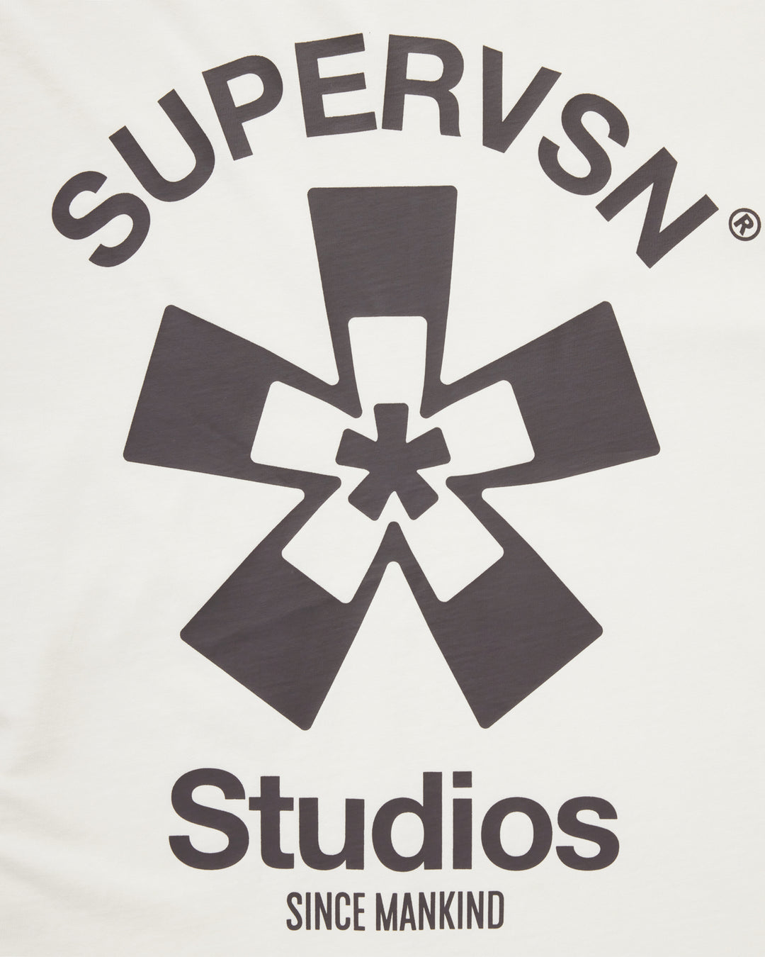 SUPERVSN SIMPLE STARBURST TEE