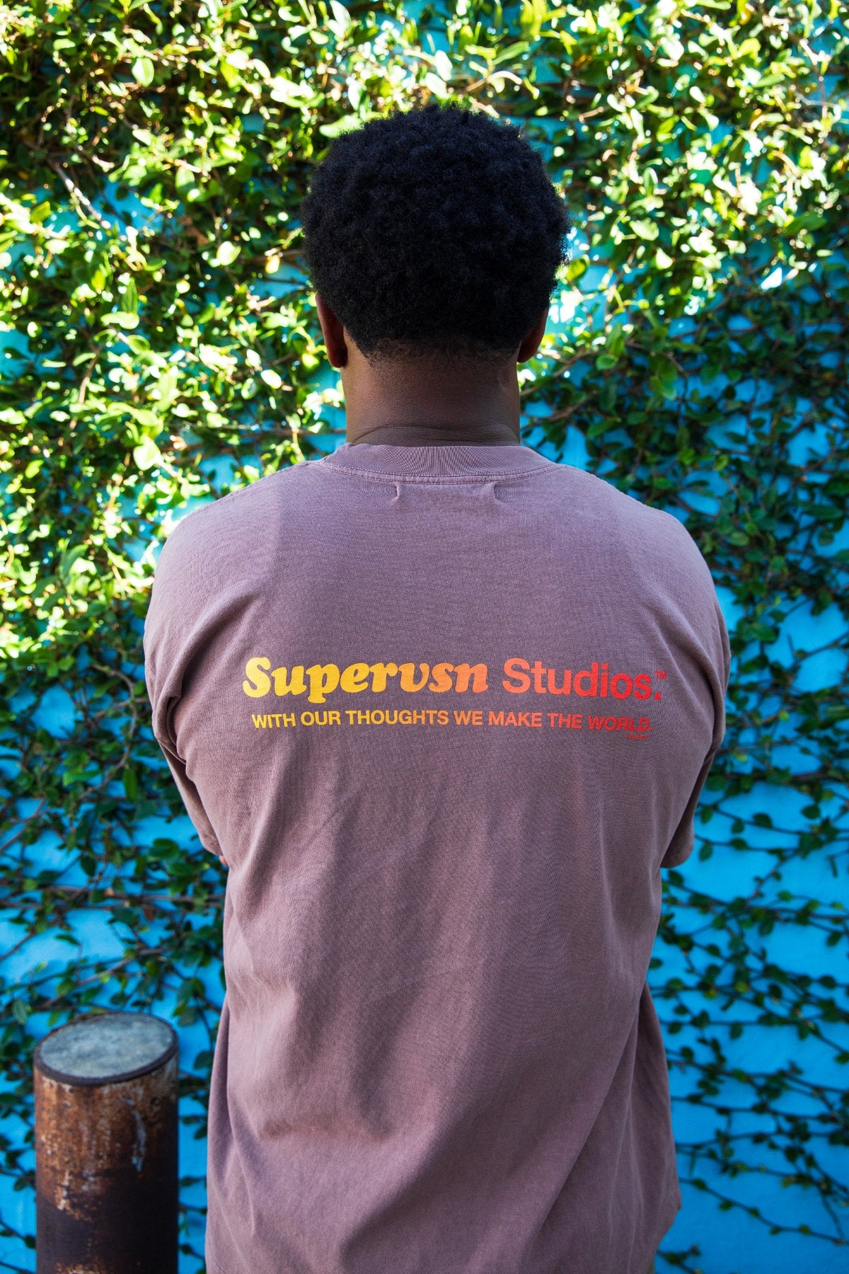 THINKING DIFFERENT TEE