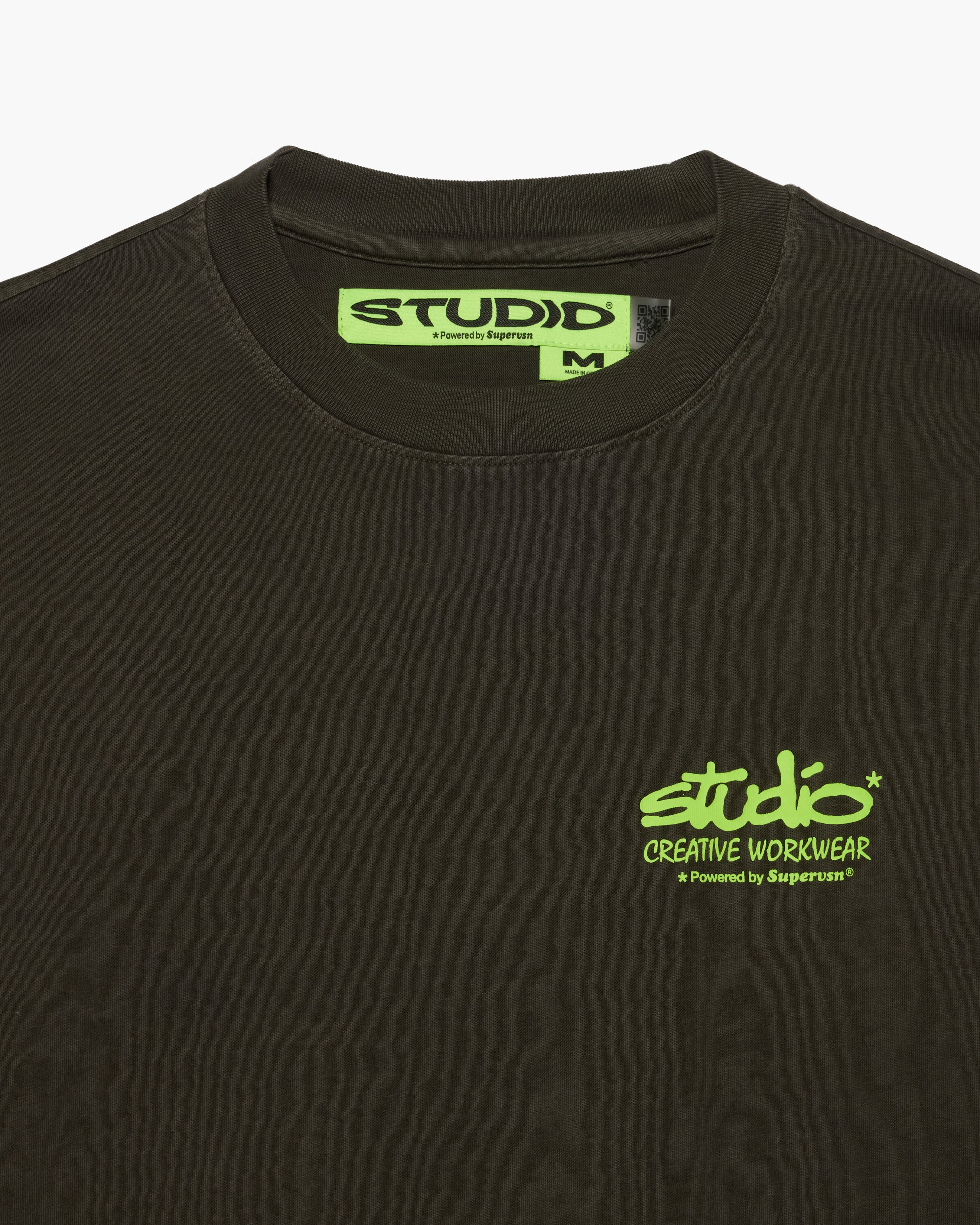 STUDIO LABEL LOGO TEE