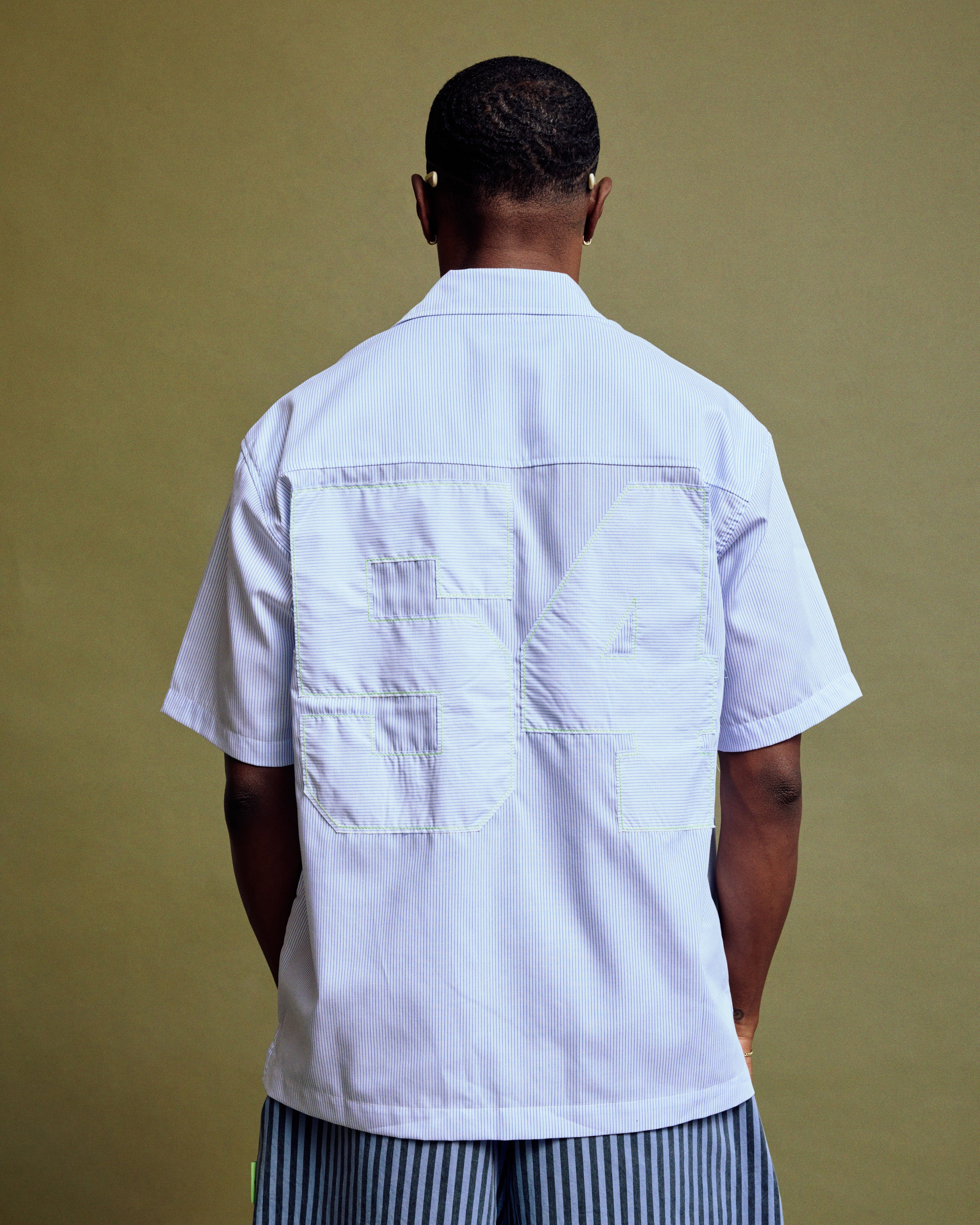 GAME DAY BUTTON DOWN