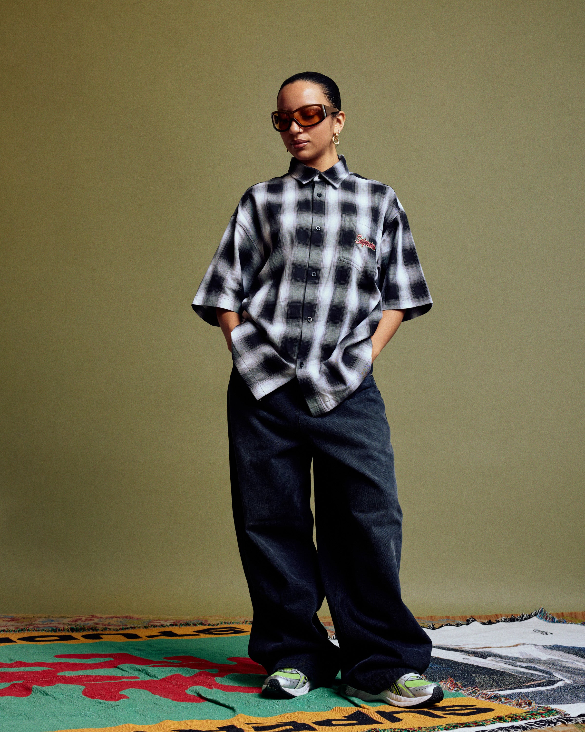 DEEBO BUTTON DOWN SHIRT – Supervsn Studios