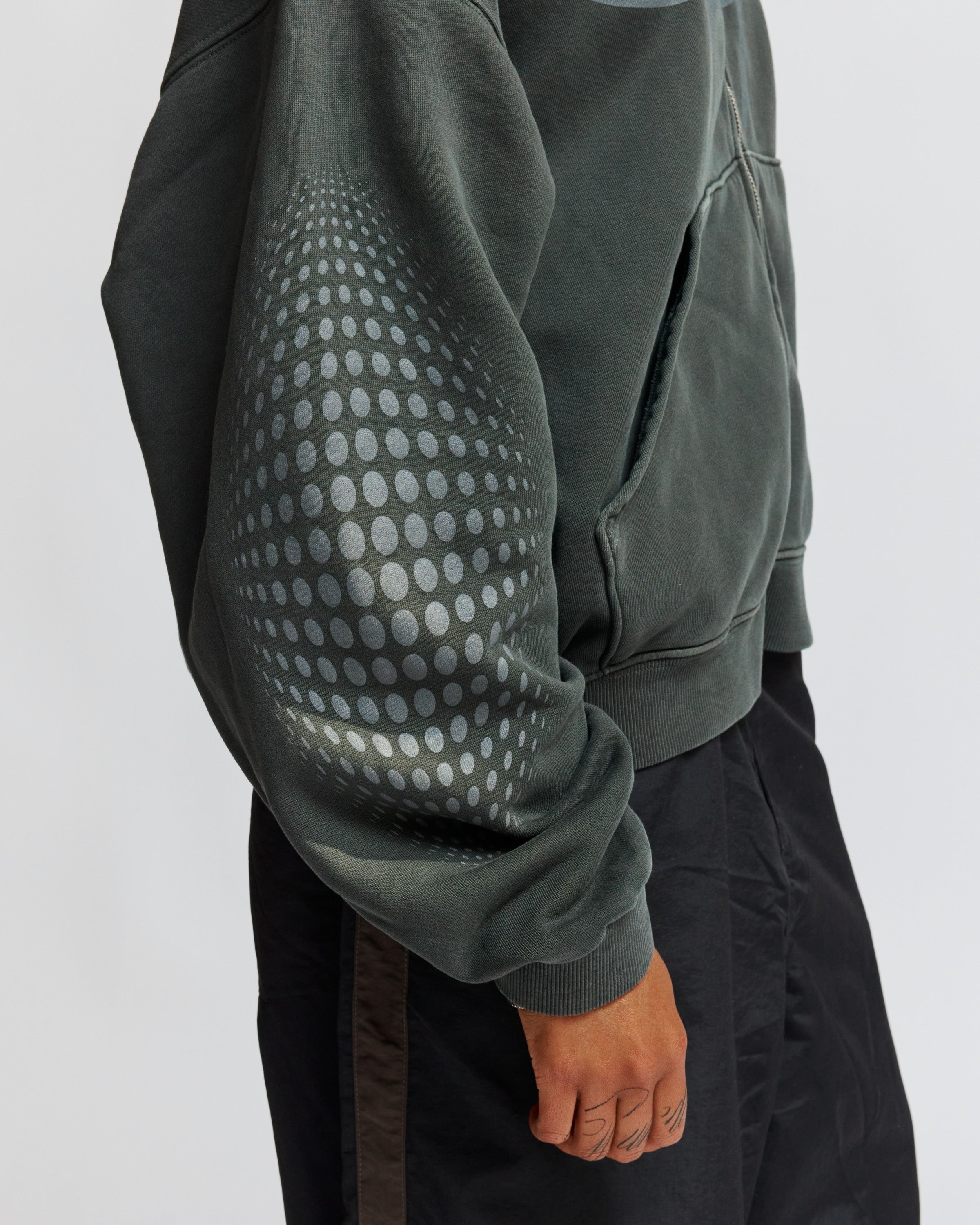 STUDIO STAR ZIP HOODIE