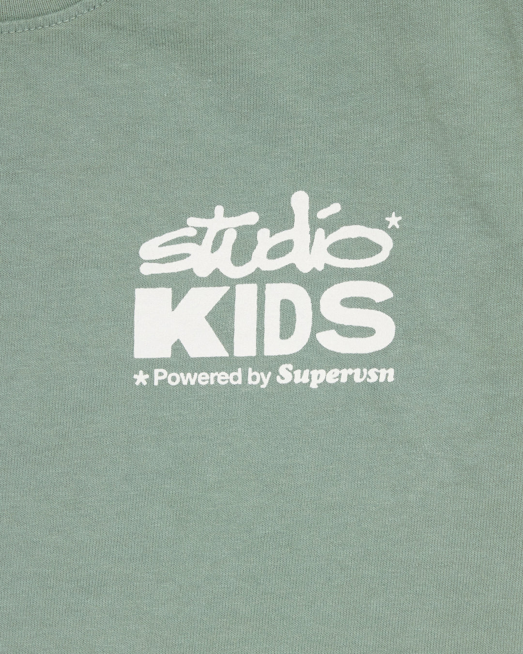 STUDIO KIDS MANIFEST TEE