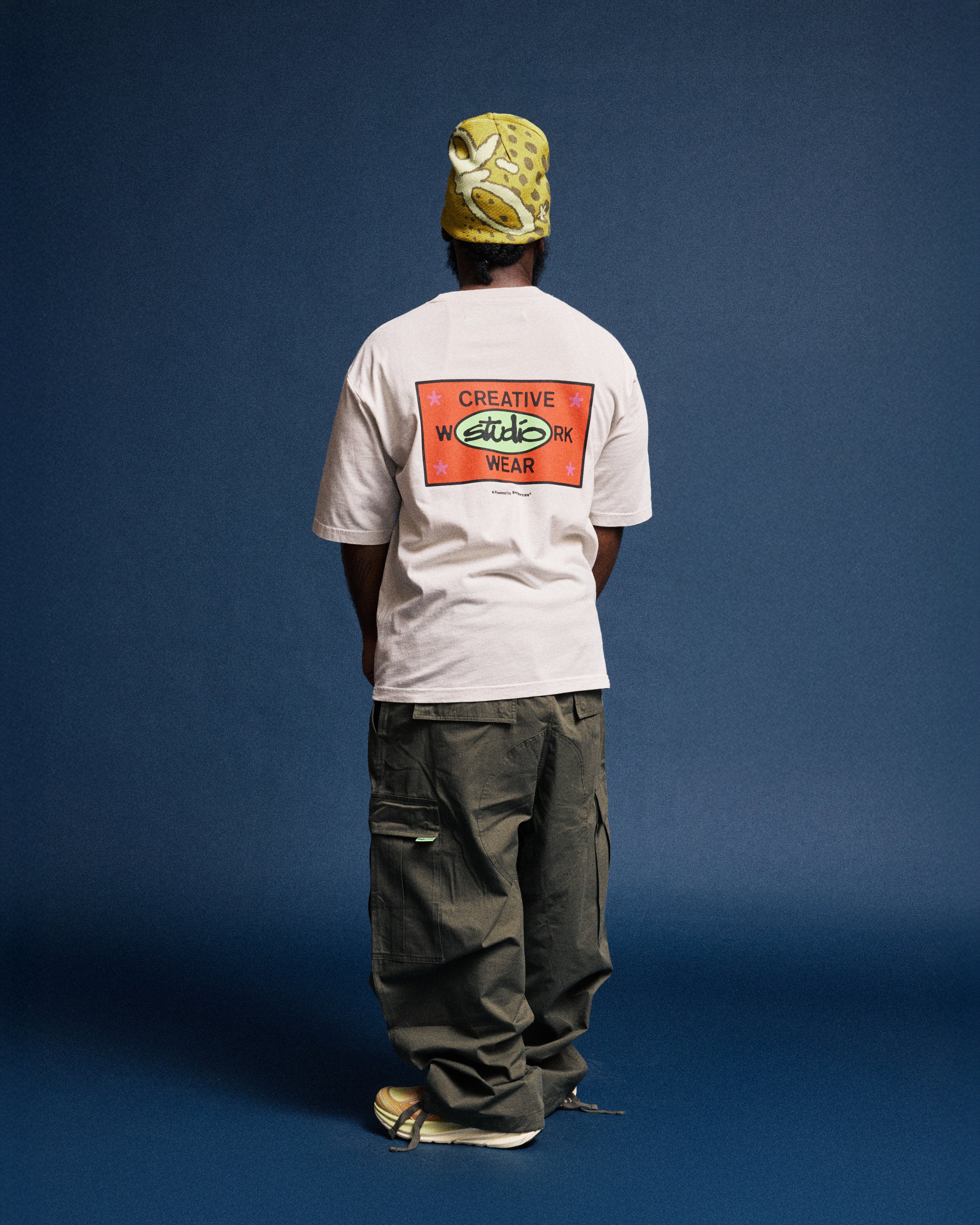 STUDIO LABEL LOGO TEE