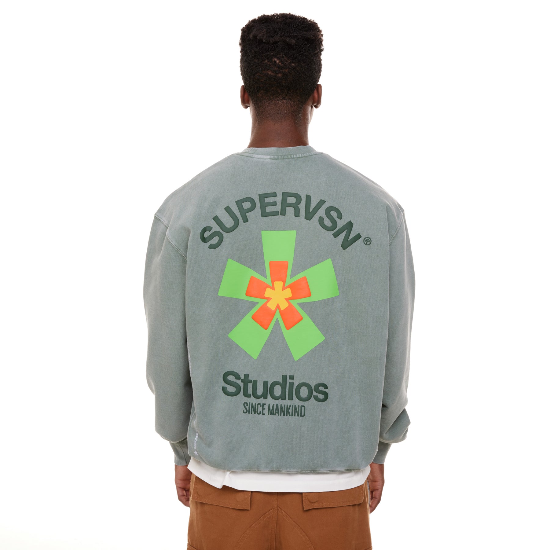 STARBURST CREWNECK – Supervsn Studios